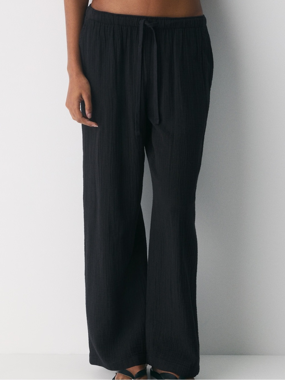 Aritzia • Little Moon AirPlush Cotton Sail Pant